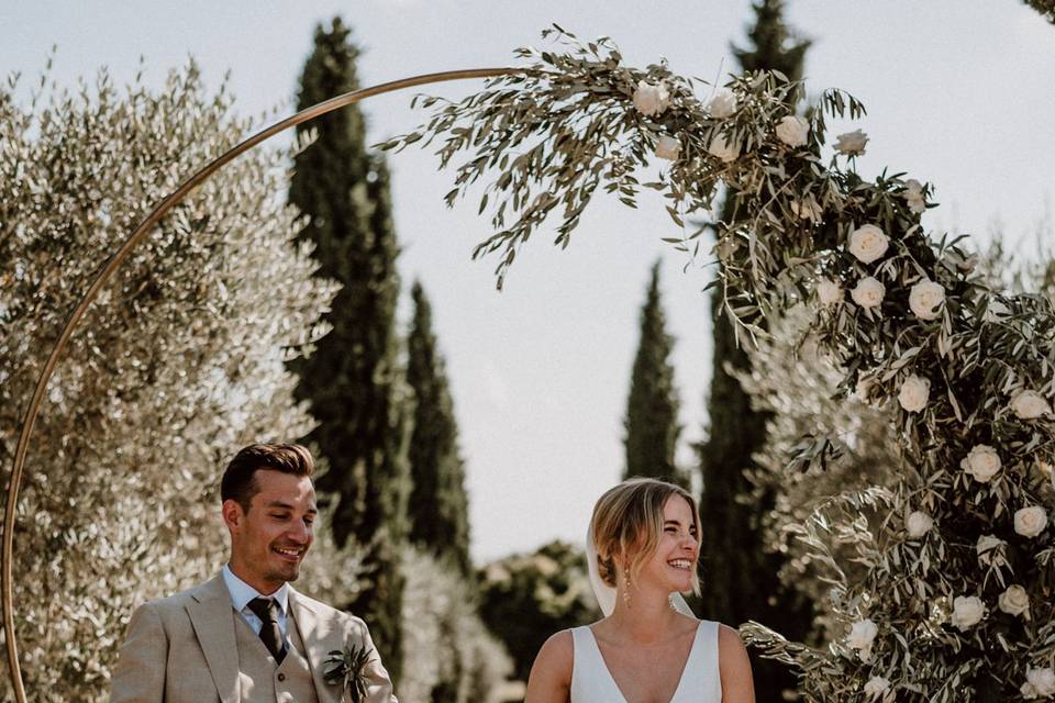 Arco matrimoniale con olivo