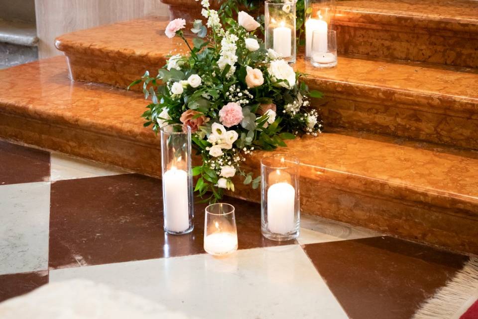 Composizioni altare con candel