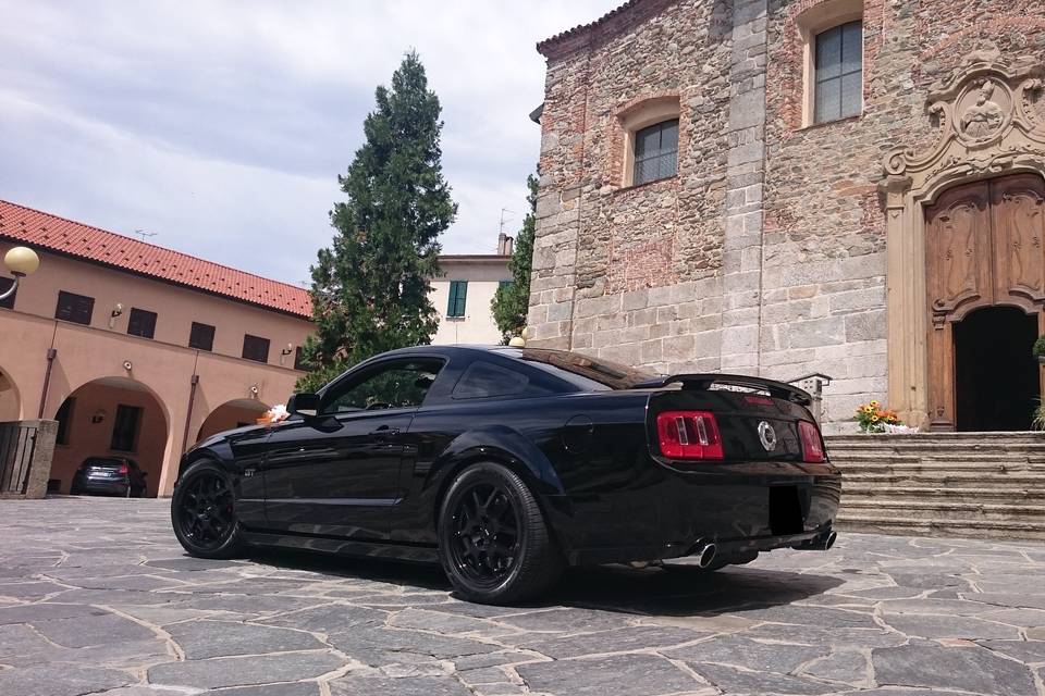 Noleggio Mustang GT V8