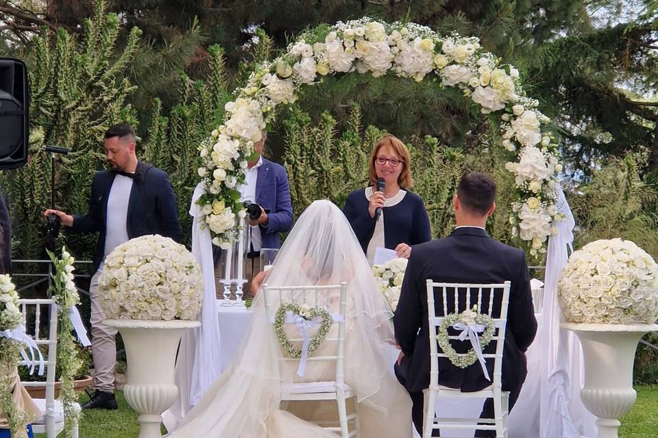 Emilia Rejtano - La Celebrante di Matrimoni in Sicilia