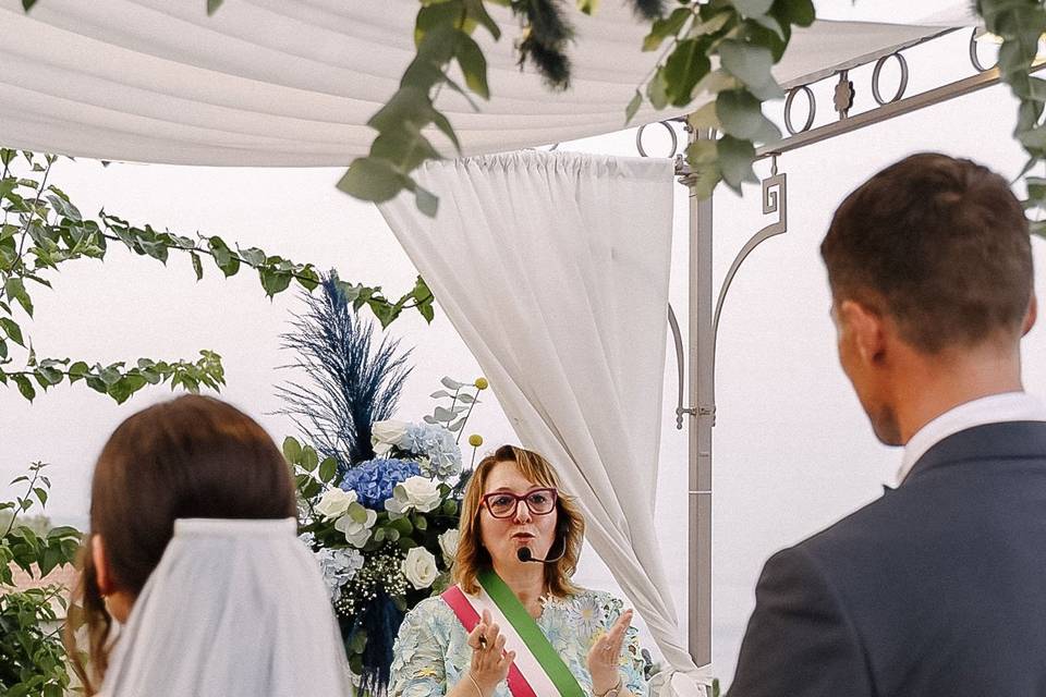 Celebrante Matrimonio Civile e Simbolico in Sicilia - Emilia Rejtano