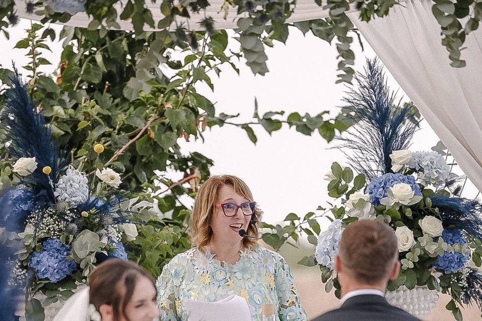 Celebrante Matrimonio Civile e Simbolico in Sicilia - Emilia Rejtano