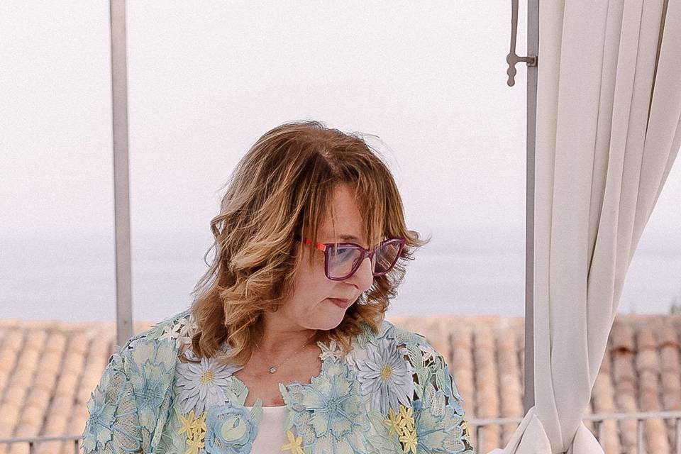 Celebrante Matrimonio Civile e Simbolico in Sicilia - Emilia Rejtano