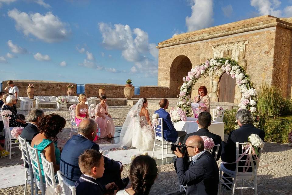 Emilia Rejtano - La Celebrante di Matrimoni in Sicilia