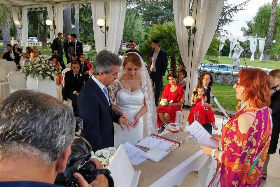 Emilia Rejtano - La Celebrante di Matrimoni in Sicilia