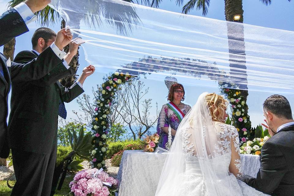 Emilia Rejtano - La Celebrante di Matrimoni in Sicilia