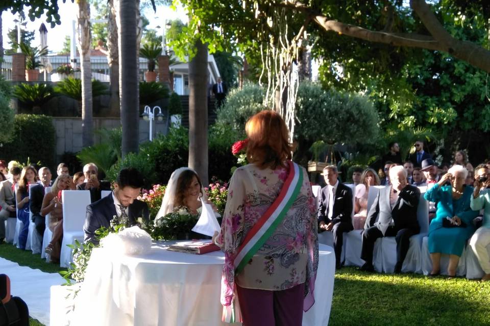 Emilia Rejtano - La Celebrante di Matrimoni in Sicilia