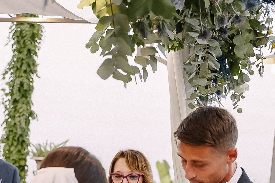 Celebrante Matrimonio Civile e Simbolico in Sicilia - Emilia Rejtano