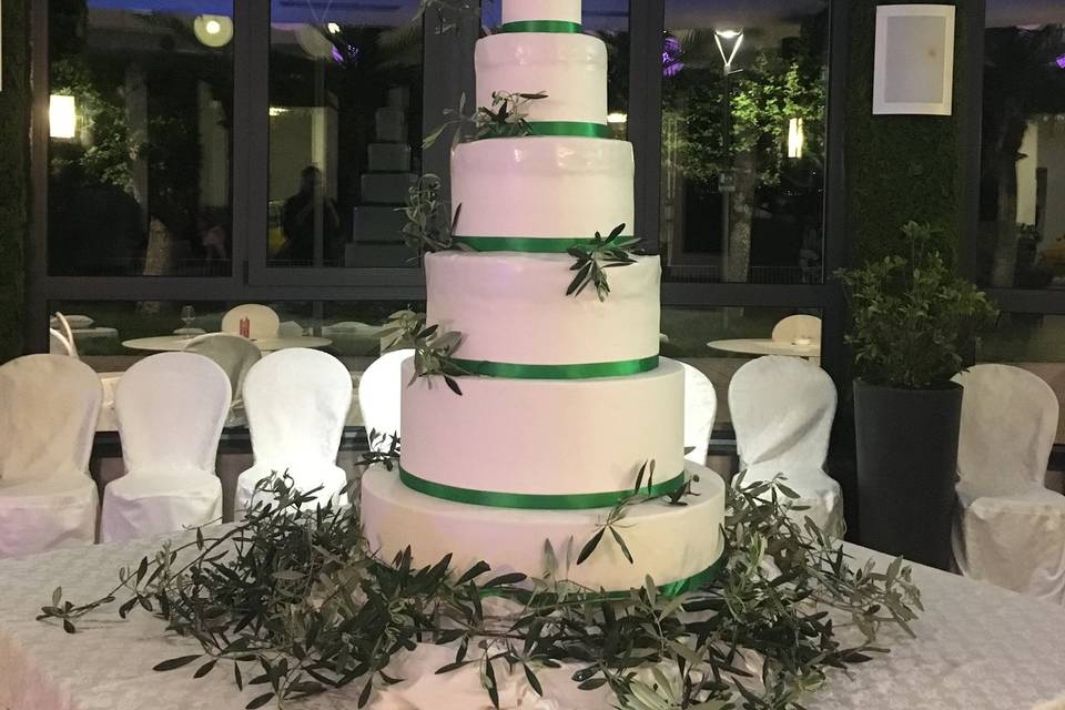 Torta con interno verde