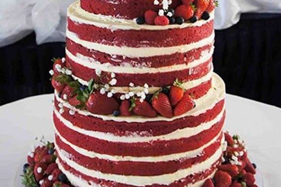 Red Velvet naked cake