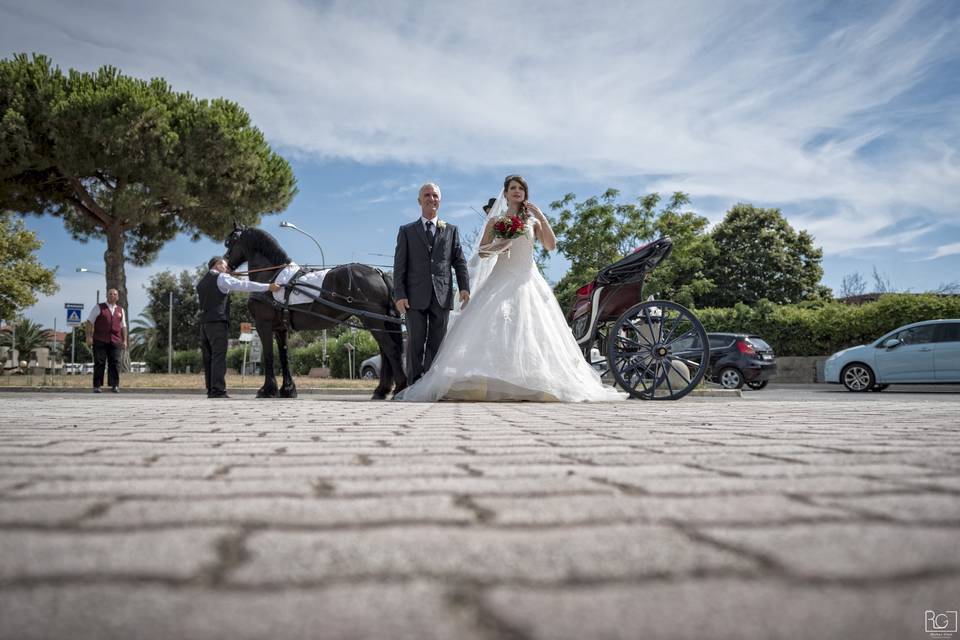 L'arrivo in chiesa