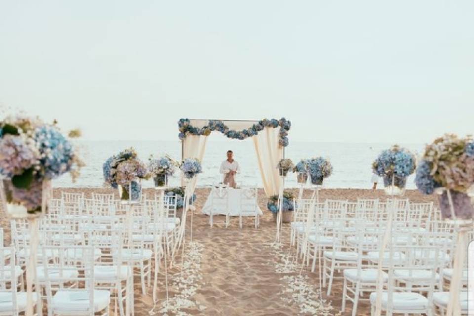 Sweet table and Wedding Cake