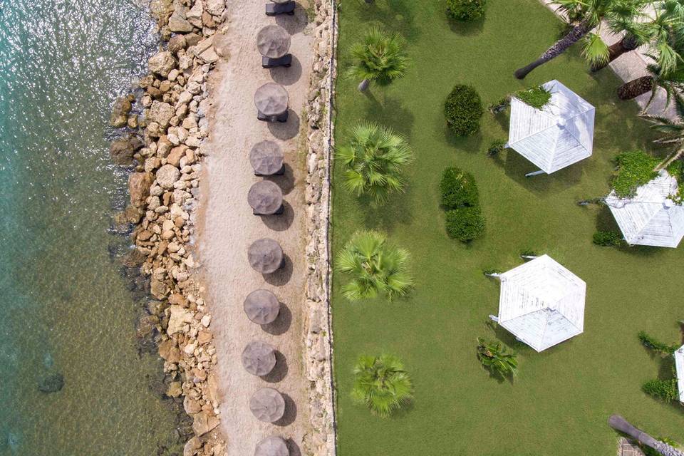 Lido degli Scogli Wedding