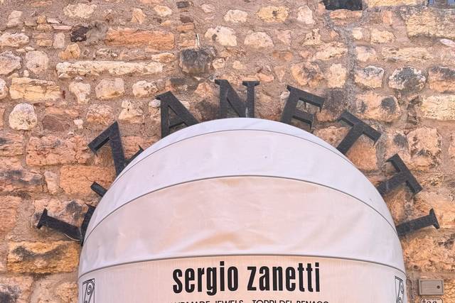 …laboratorio aTorri del Benaco