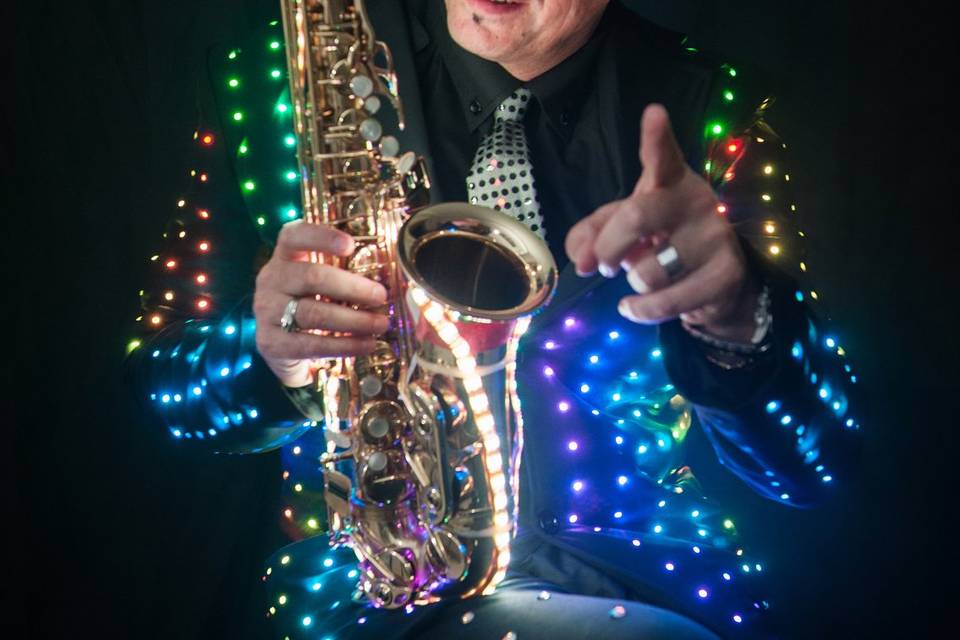 Sax Performer Diamond Luigi Zimmitti