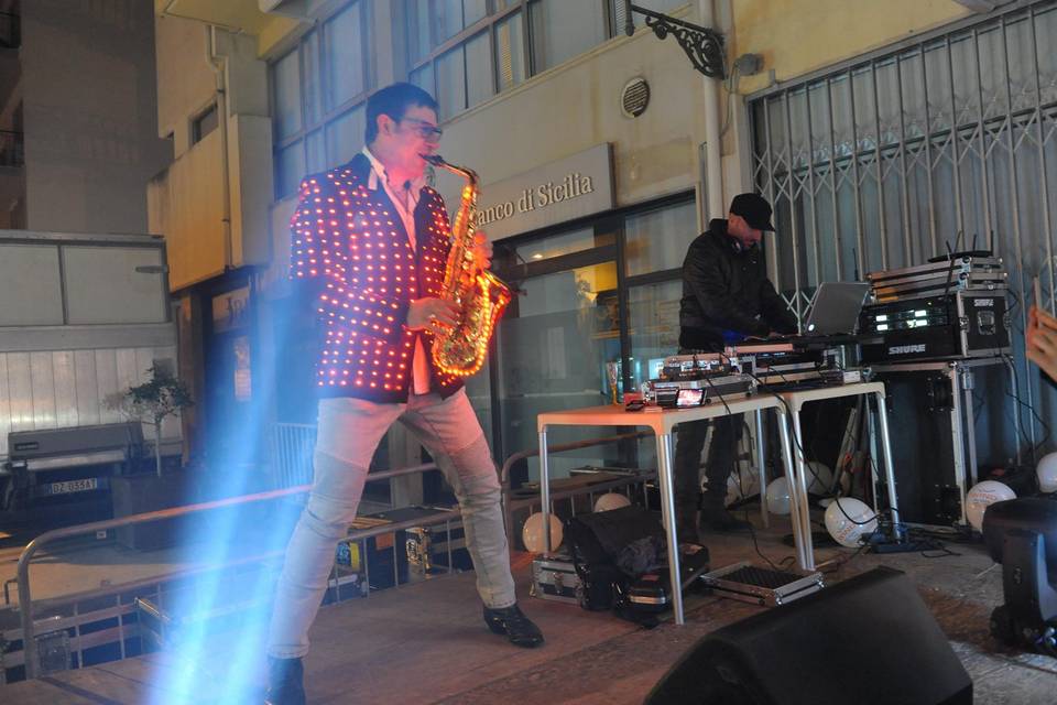 Sax Performer Diamond Luigi Zimmitti