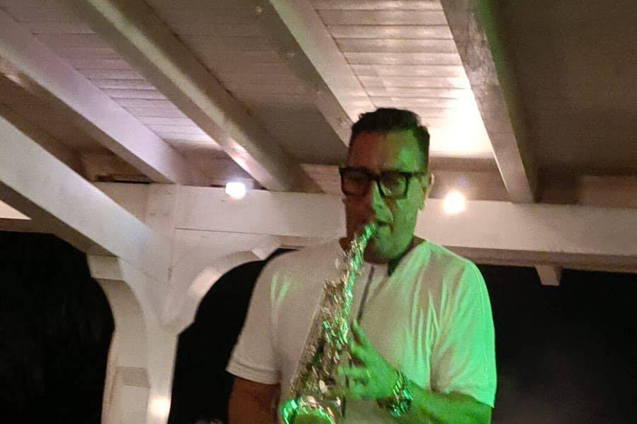 Sax Performer Diamond Luigi Zimmitti