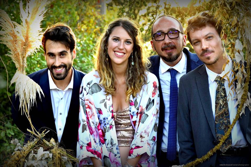 Serena Berneschi & The Wedding Guests