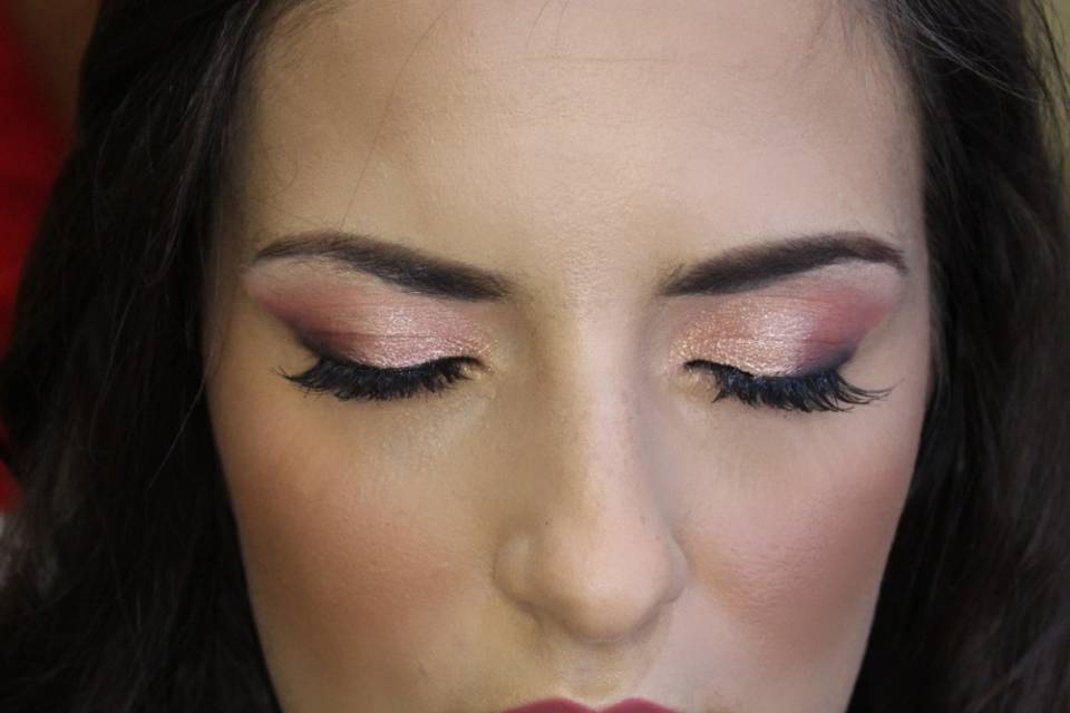 Rose make-up