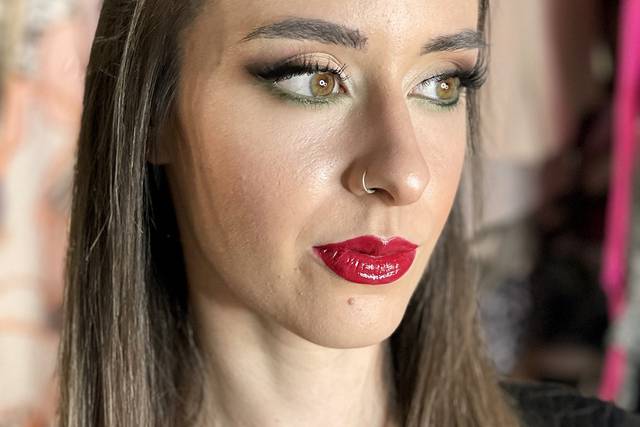 Samuela Tronci Make-up Artist