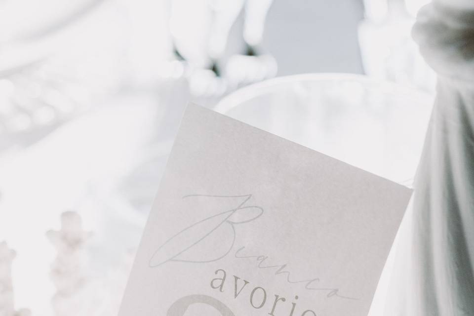 Bee in Love - Wedding Design