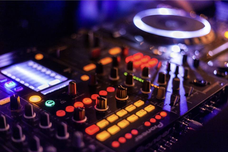 Dj set