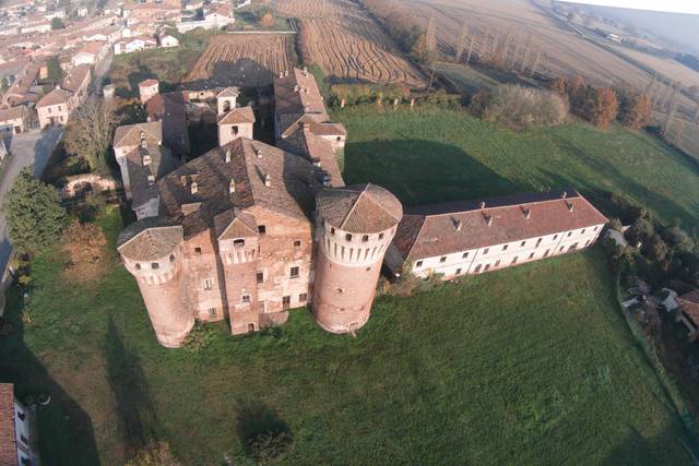 Castello di Valeggio