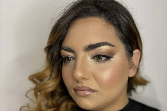 Bridal make-up