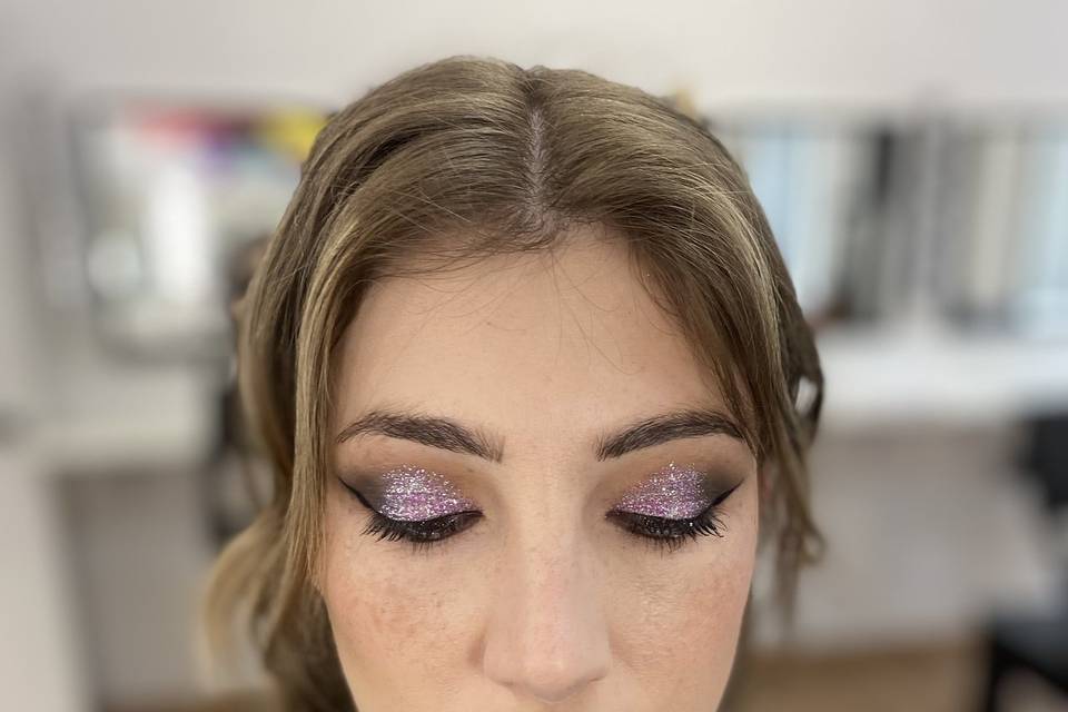 Make-up deciso