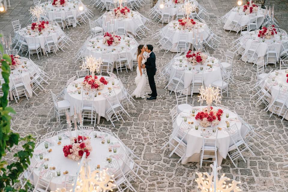 Allestimento tavoli