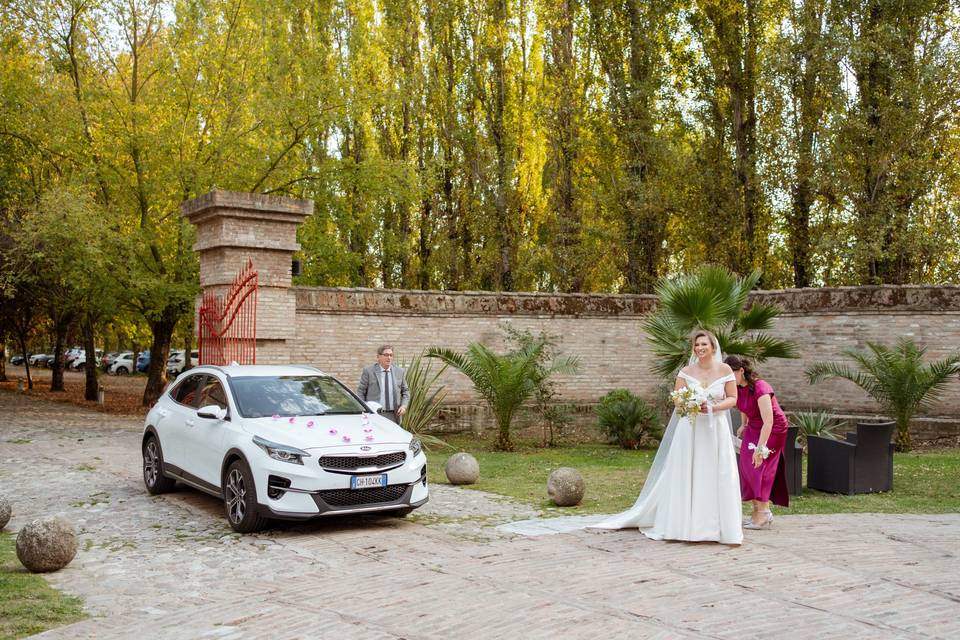 Arrivo in location sposa