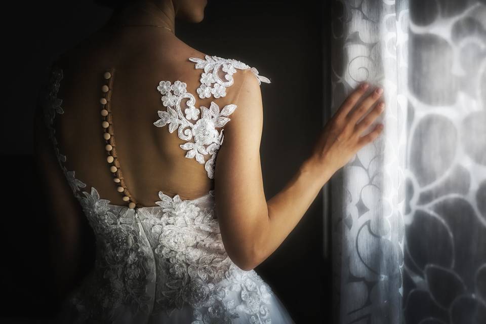 Dettagli abito sposa