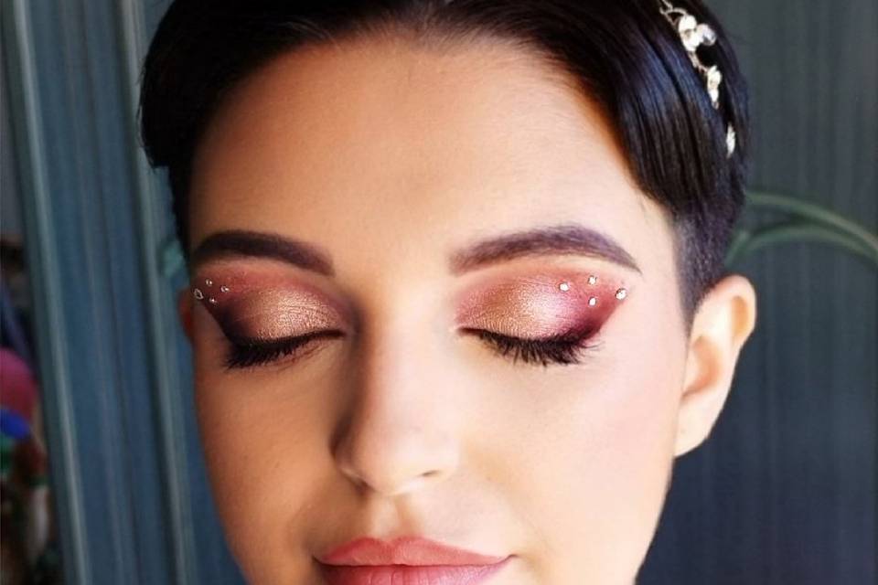 Bridal make-up