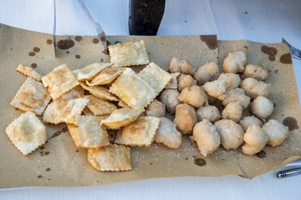 Pasta fritta calda