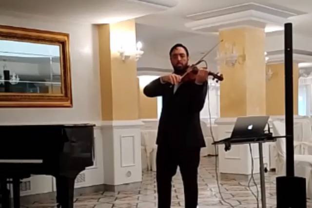 Violino solo all'aperitivo