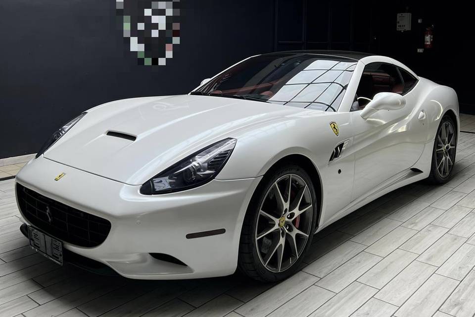 Ferrari California