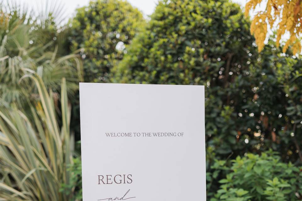 Christelle & Regis - welcome b