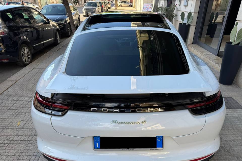 Posteriore auto