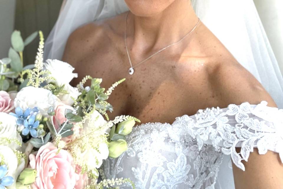 Make up bride