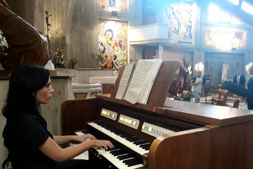 Rosaria Lo Nigro organista