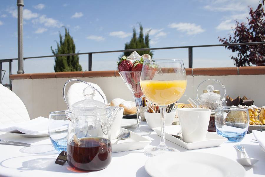 Colazione in terrazza