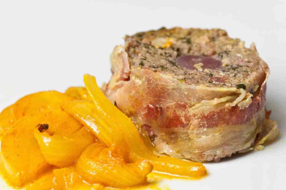 Medaglioni di carne all'uva