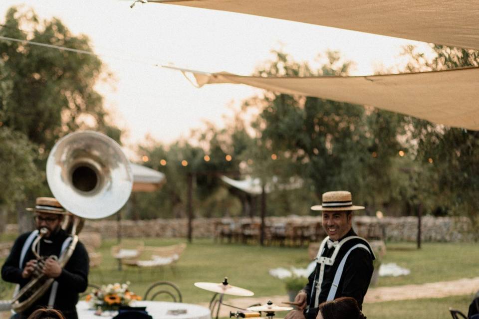 Dixi Buggy Street Band