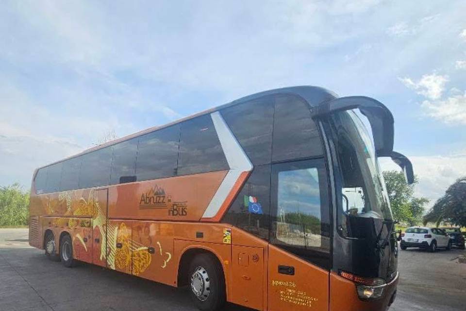 Bus 57 posti