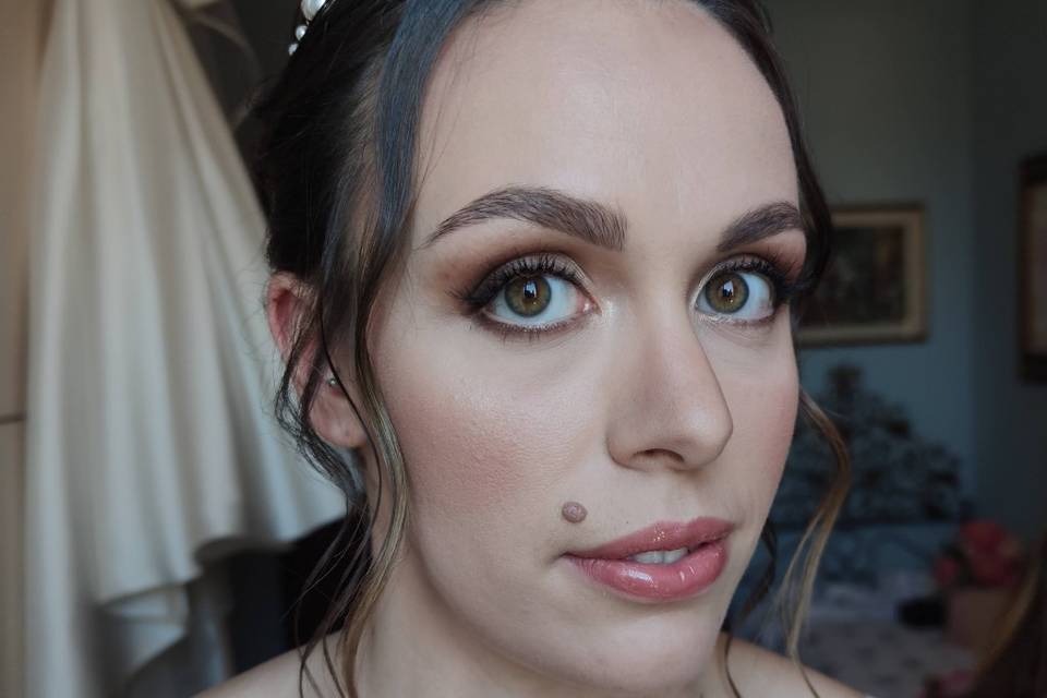 Bride make up