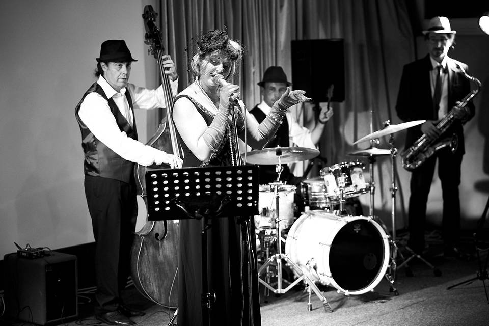 Ariel Jazz Band