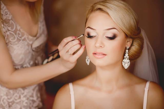 Make-Up