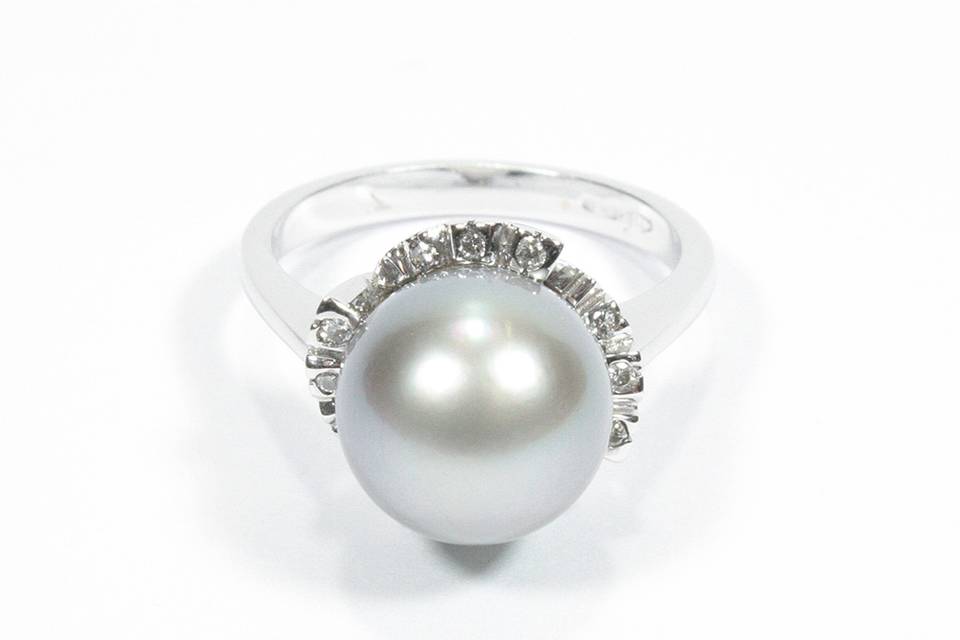 Anello oro bianco perla grigia Tahiti diamanti (codice 1001657)  per matrimonio
