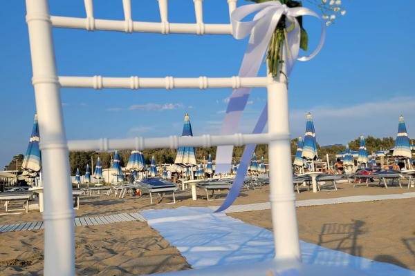 Rito in riva al mare