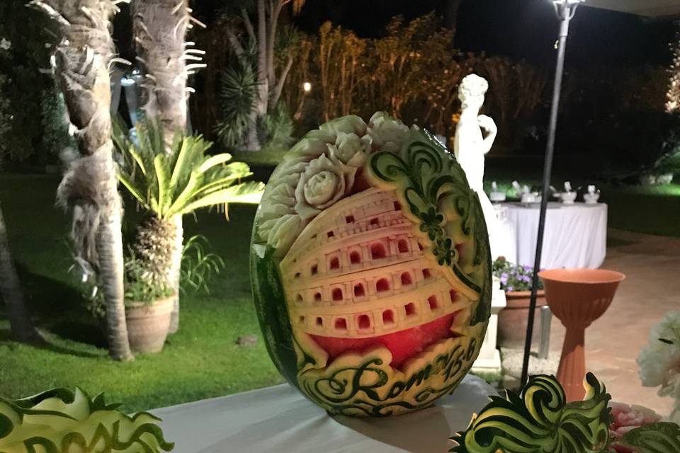 Trionfo di frutta illuminato